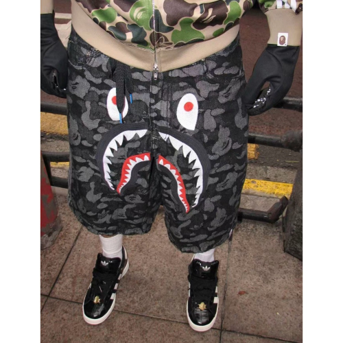 Adidas ×Bape鯊魚牛仔暗紋五分褲