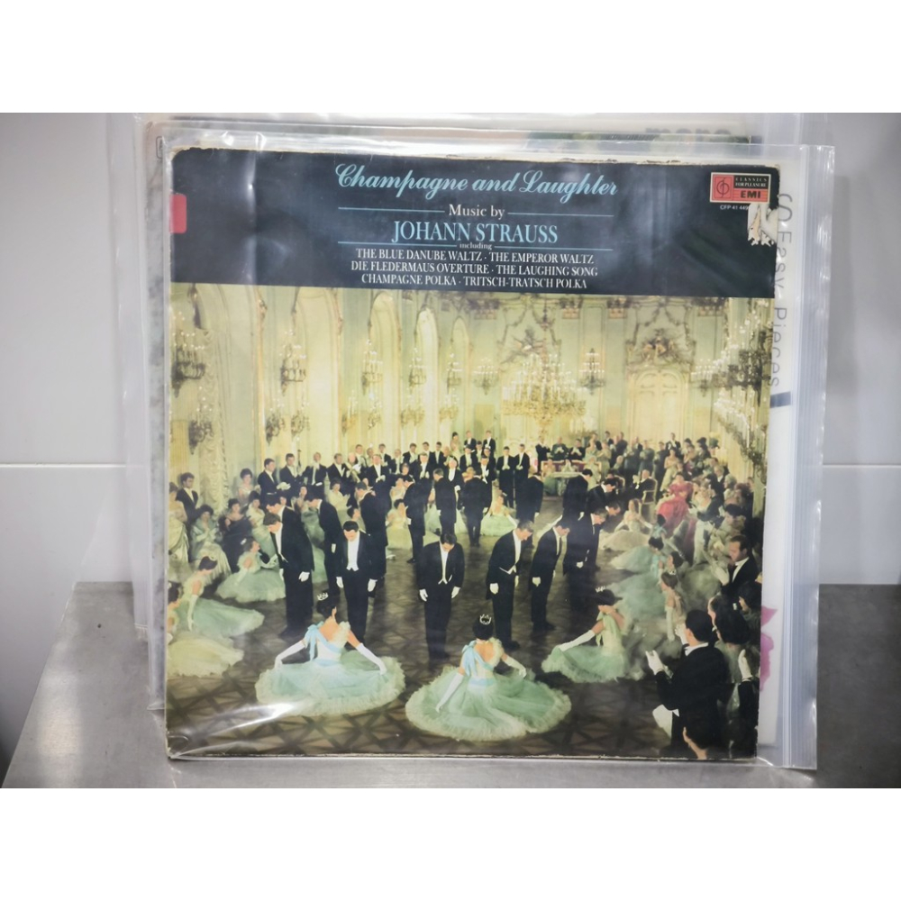 二手黑膠唱片-Champagne and Laughter JOHANN STRAUSS