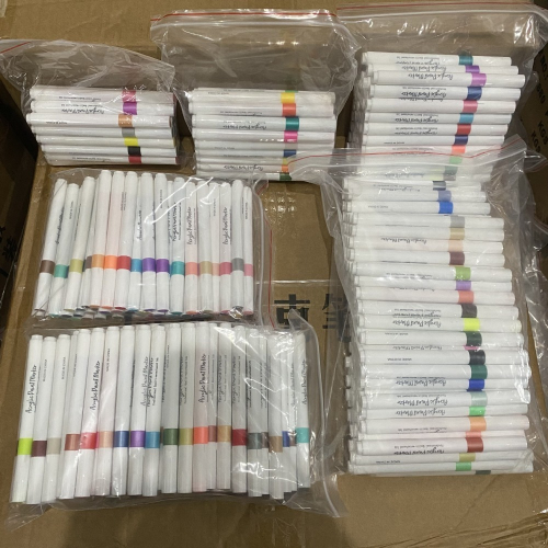 廠商現貨60色馬克筆特價100元
